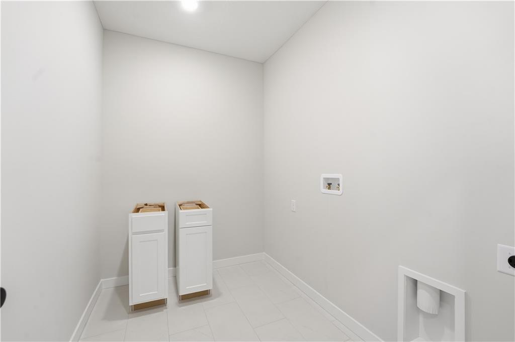 16649 Lawson Street Property Photo 12