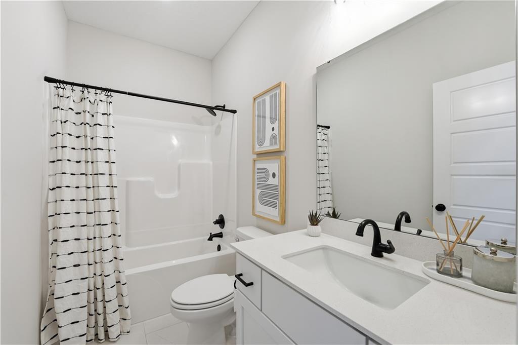 16649 Lawson Street Property Photo 13
