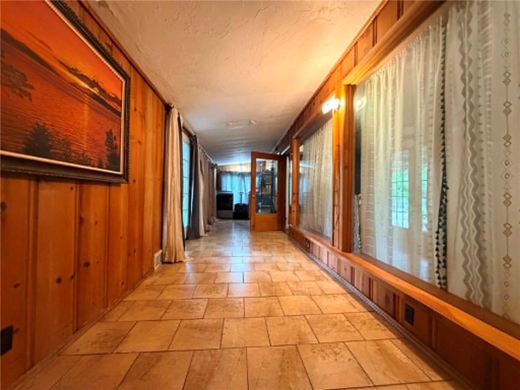 625 Walnut Street Property Photo 10