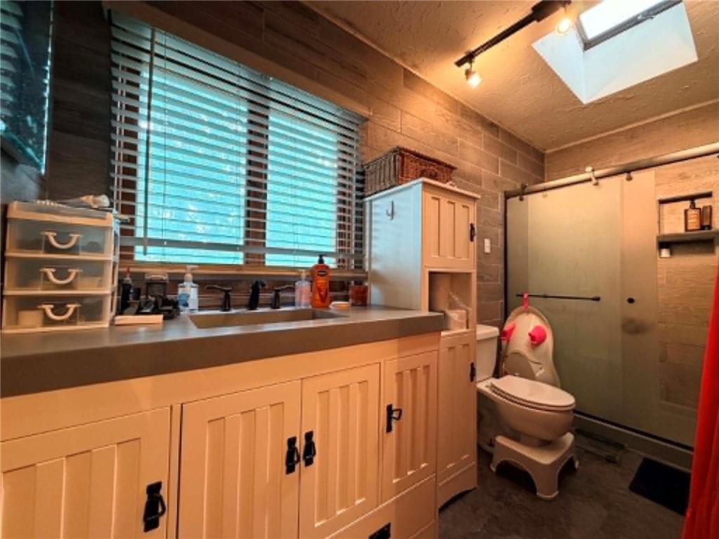 625 Walnut Street Property Photo 12
