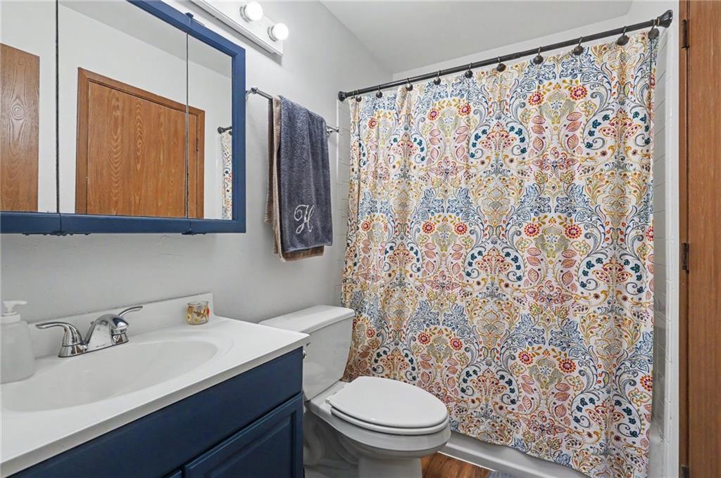 118 Glenview Drive Property Photo 16