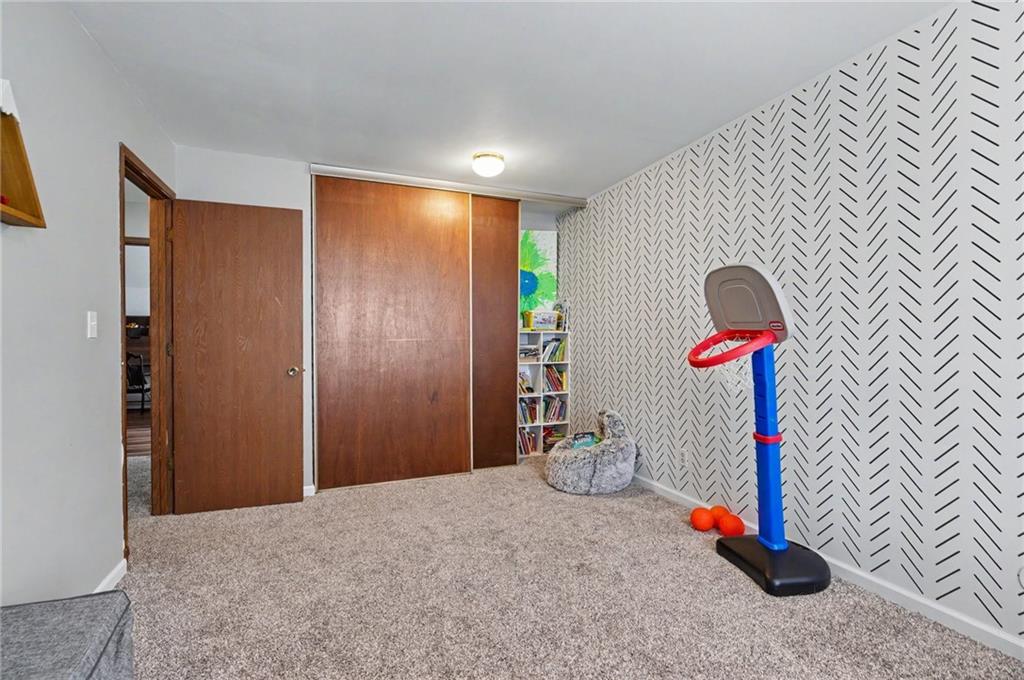 118 Glenview Drive Property Photo 20