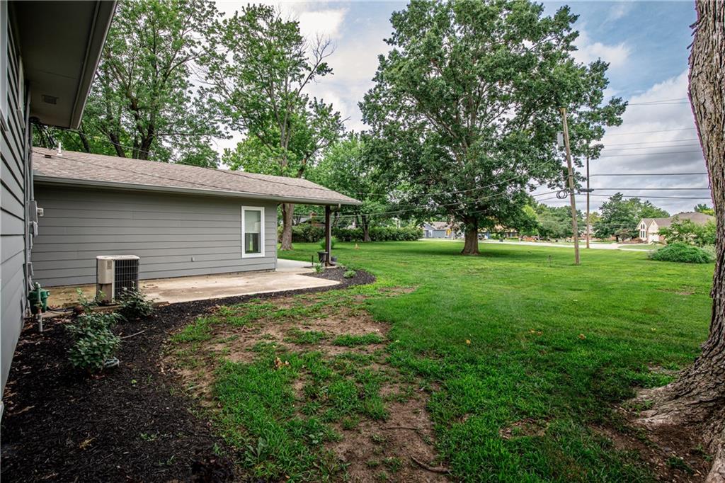 311 Jackson Avenue Property Photo 10