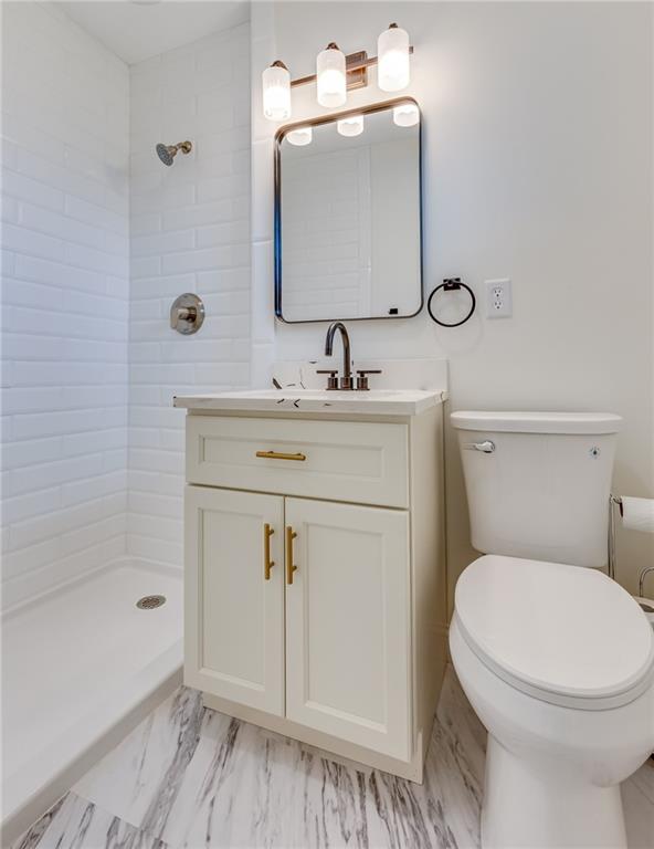 311 Jackson Avenue Property Photo 32