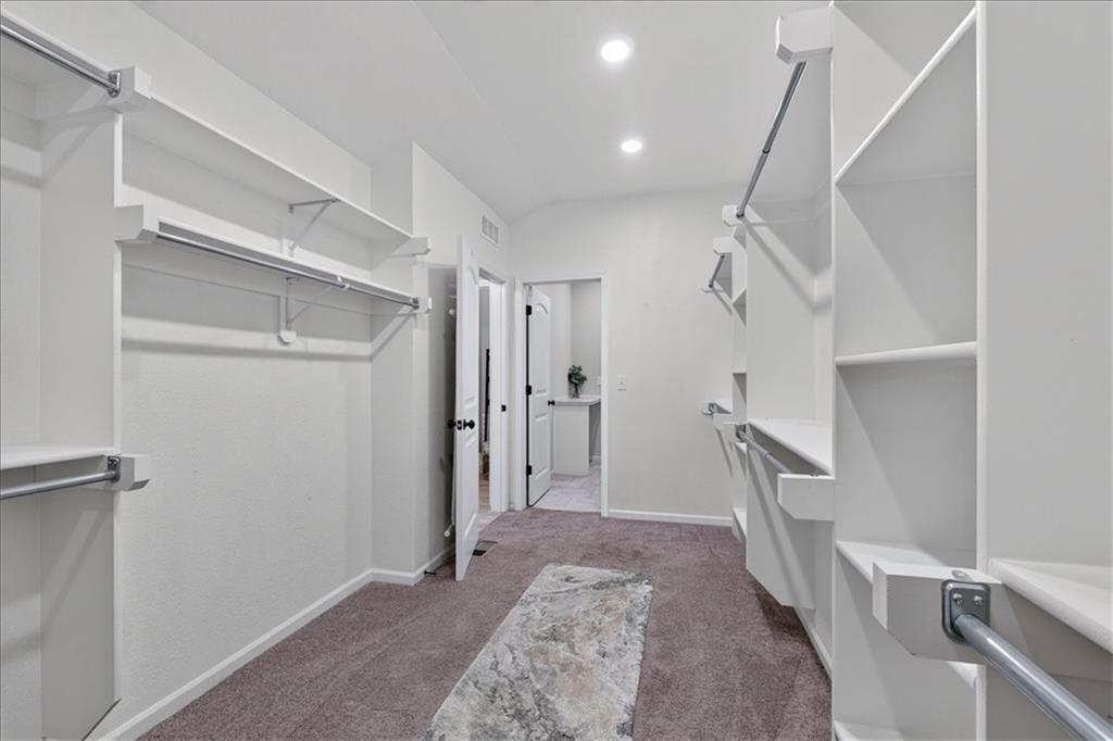 1829 Ne Riley Drive Property Photo 25