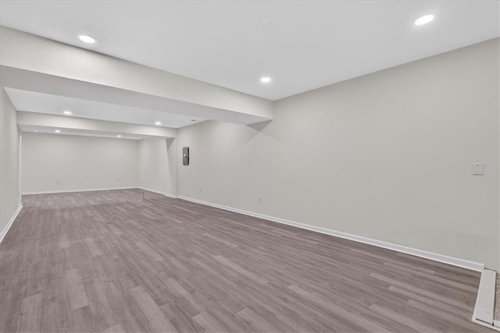1829 Ne Riley Drive Property Photo 33