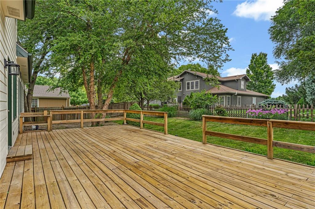 4178 Blackjack Oak Drive Property Photo 6