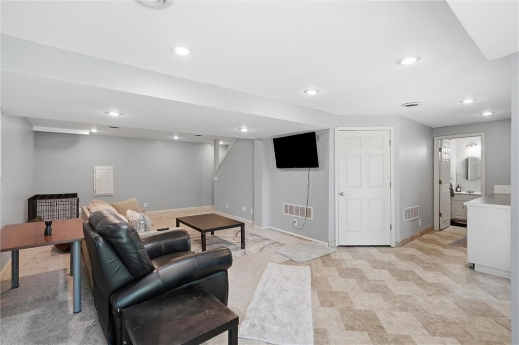 12264 S Crest Drive Property Photo 26