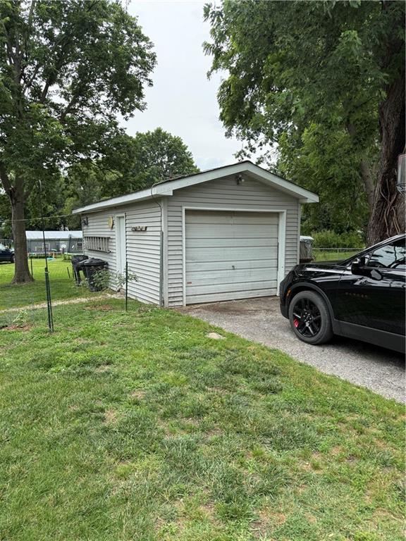 200 Tribble Street Property Photo 6