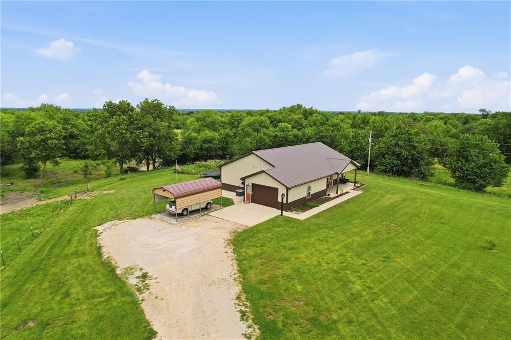 1389 Nw 1000th Road Property Photo 33