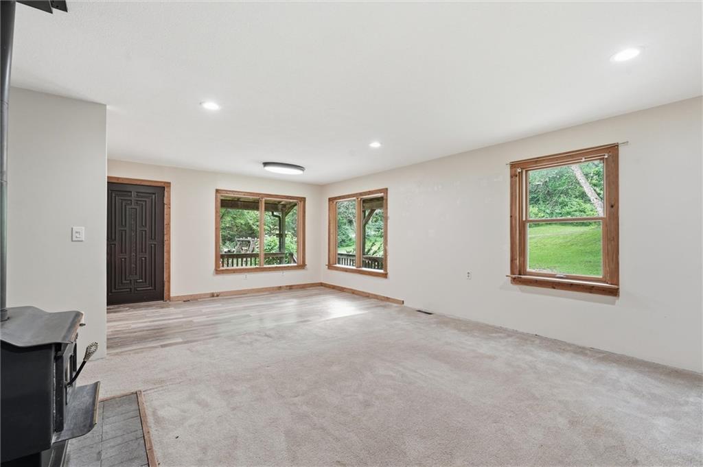 17052 Dempsey Road Property Photo 17