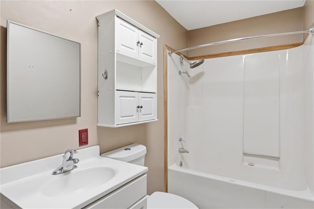 17052 Dempsey Road Property Photo 18
