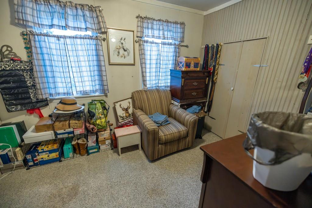 620 Sw T Highway Property Photo 70
