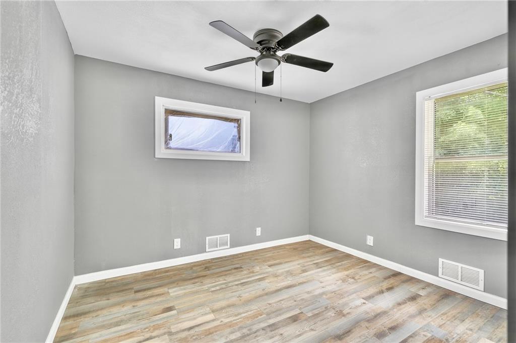 4538 Jackson Avenue Property Photo 8