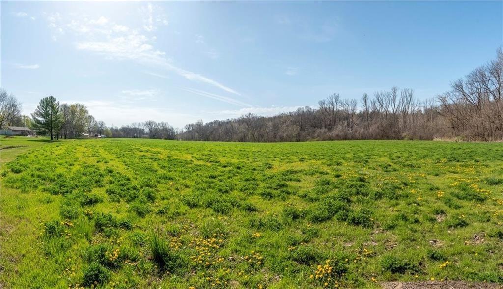 Chickadee Court Property Photo 8