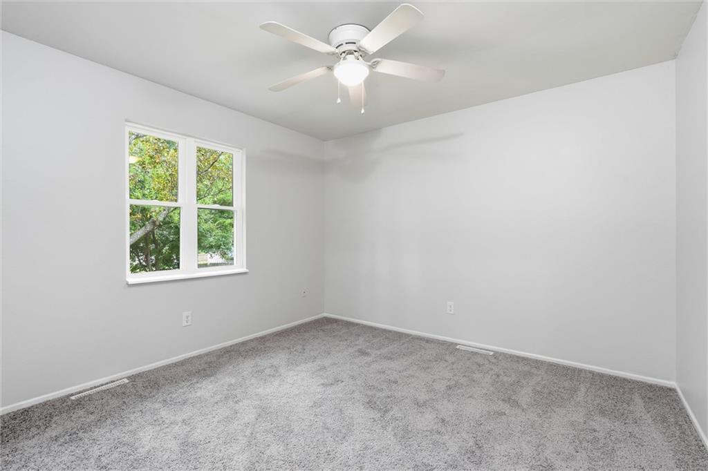 5212 Nw Valley View Road Property Photo 17