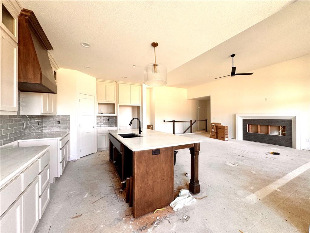 8304 Nw 90th Street Property Photo 13