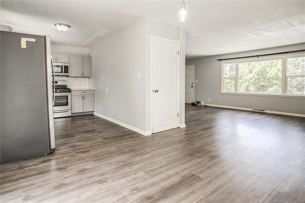 151 Cornell Avenue Property Photo 7