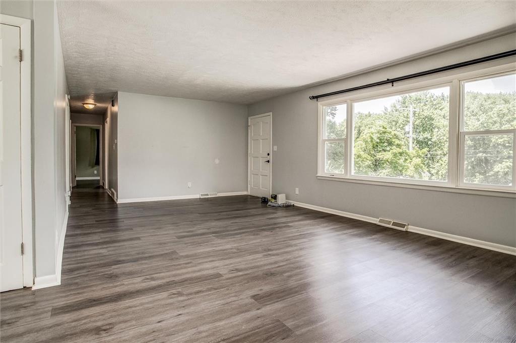 151 Cornell Avenue Property Photo 10