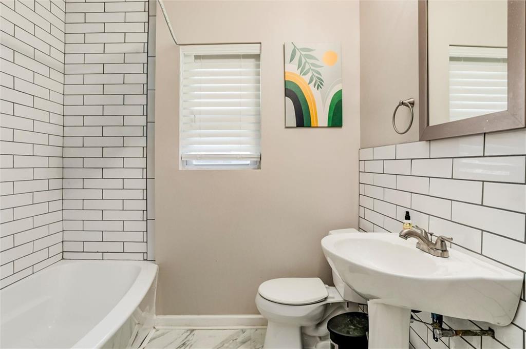 7421 Forest Avenue Property Photo 15