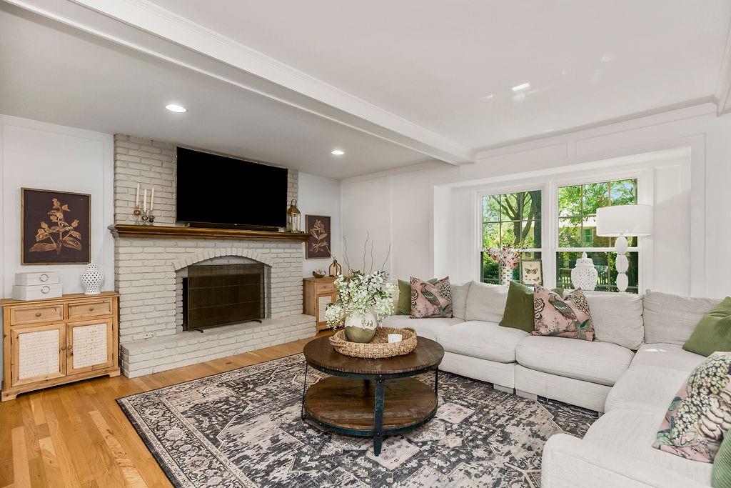 500 Avila Circle Property Photo 8