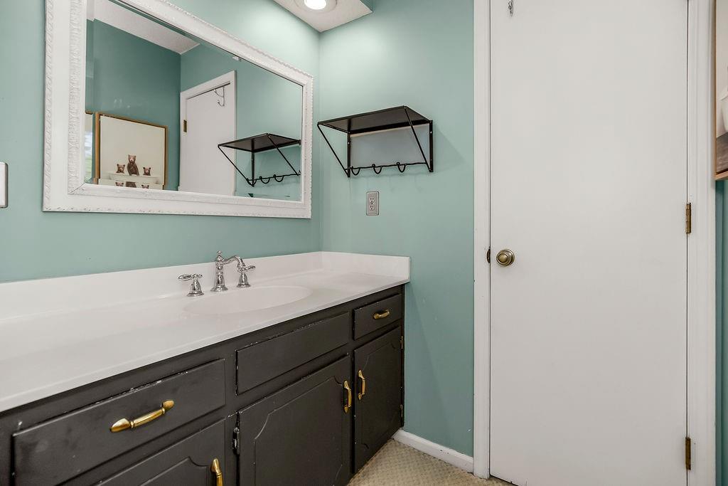 500 Avila Circle Property Photo 27