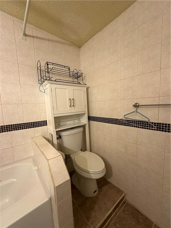 10520 E 28th Terrace Property Photo 13