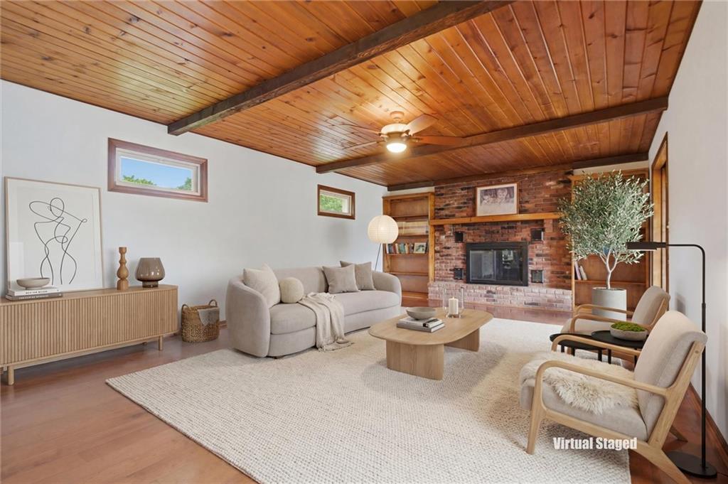 1003 N Garner Street Property Photo 8