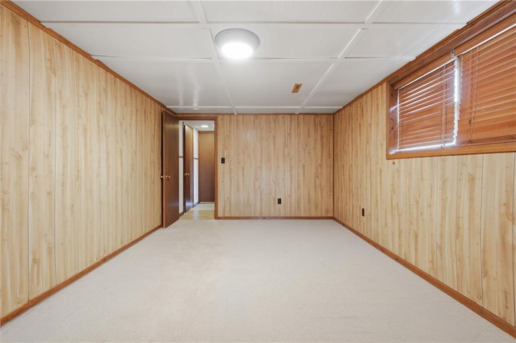 1003 N Garner Street Property Photo 23
