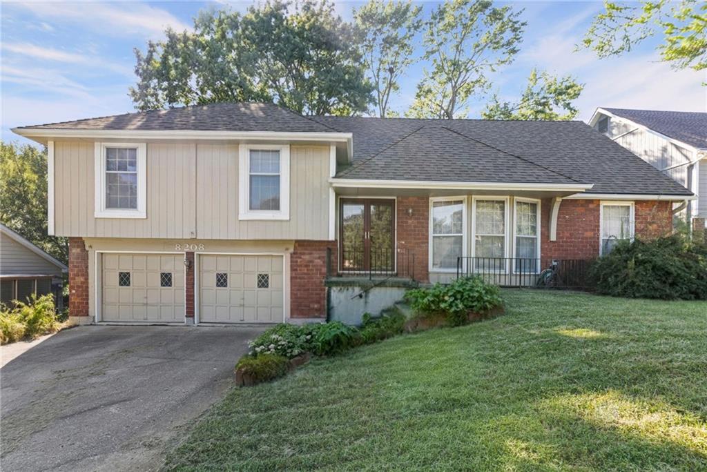 8208 Caenen Lake Road Property Photo 1