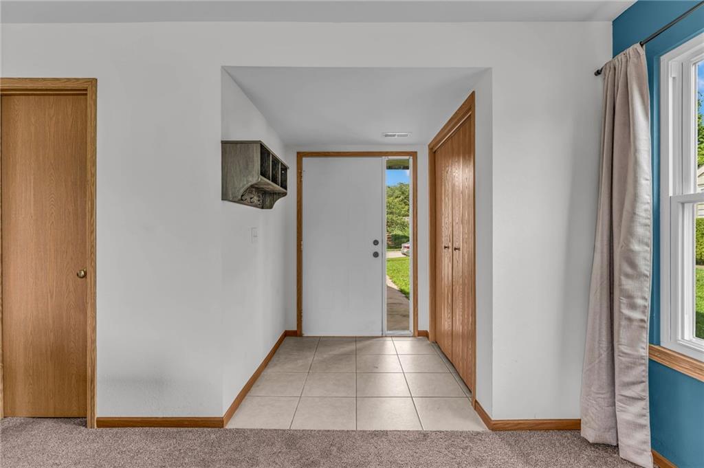 4929 Stoneback Place Property Photo 8