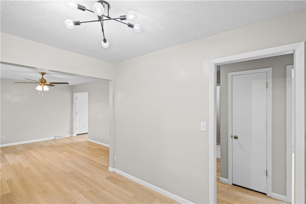 1104 Lexington Road Property Photo 6