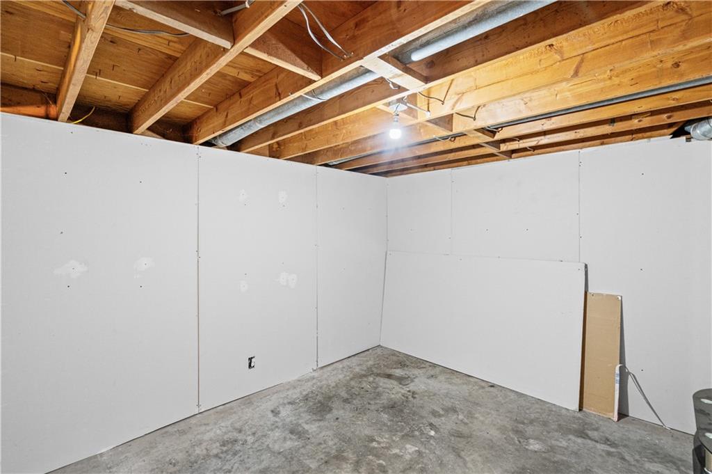 1104 Lexington Road Property Photo 17