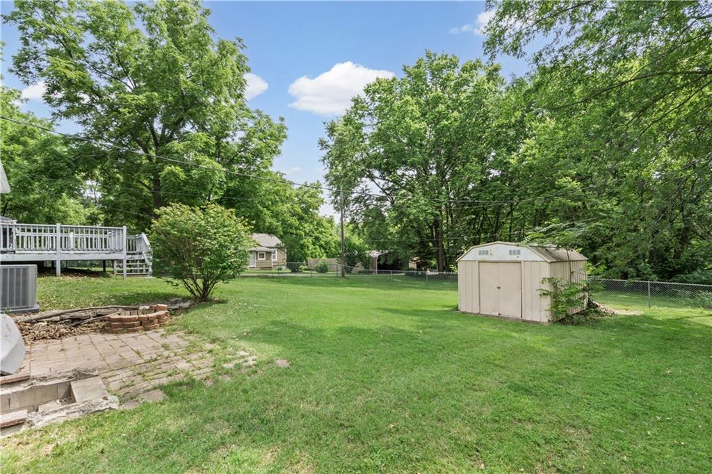 1104 Lexington Road Property Photo 26