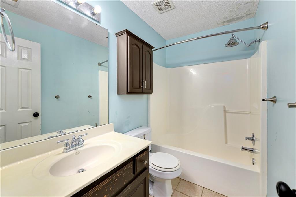 604 Hawthorne Place Property Photo 25