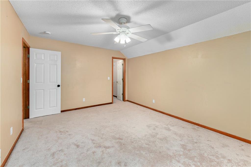 604 Hawthorne Place Property Photo 35