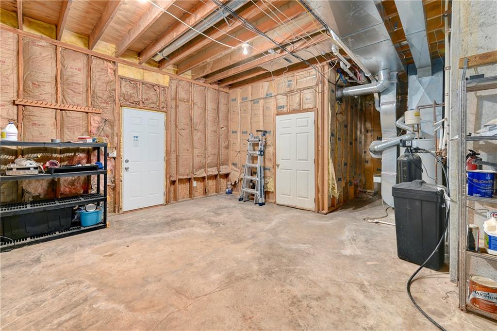 604 Hawthorne Place Property Photo 40