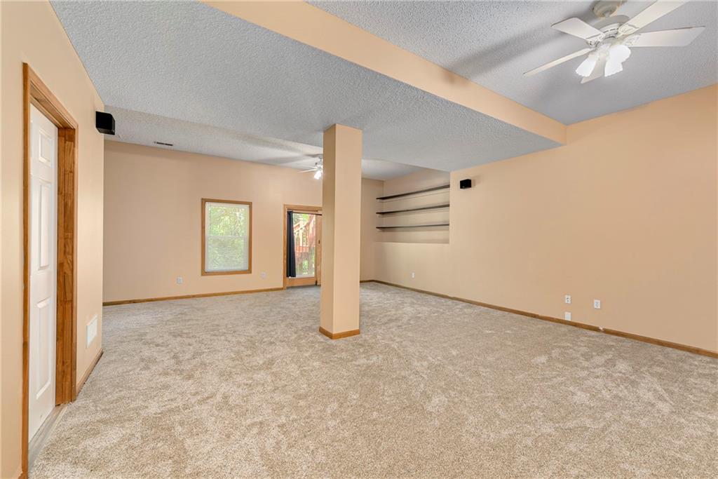 604 Hawthorne Place Property Photo 44