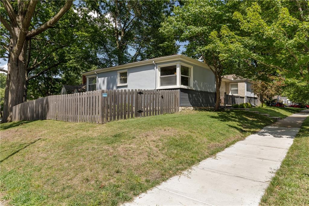 800 E 73rd Street Property Photo 29