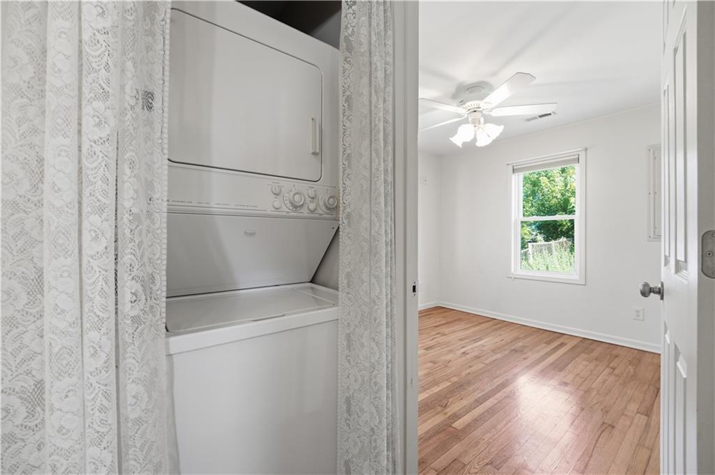 1430 S Kings Highway Property Photo 16