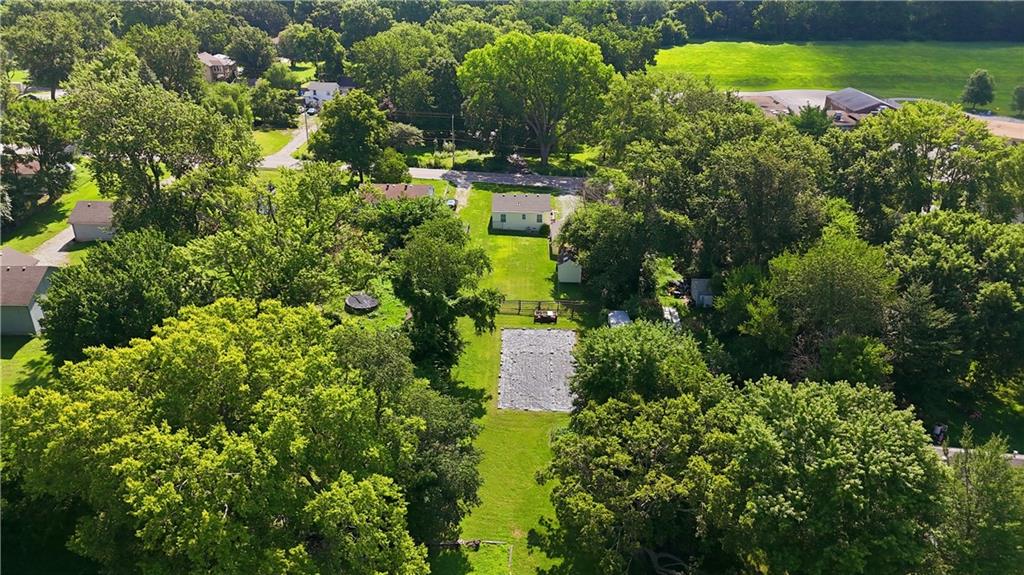 1430 S Kings Highway Property Photo 27