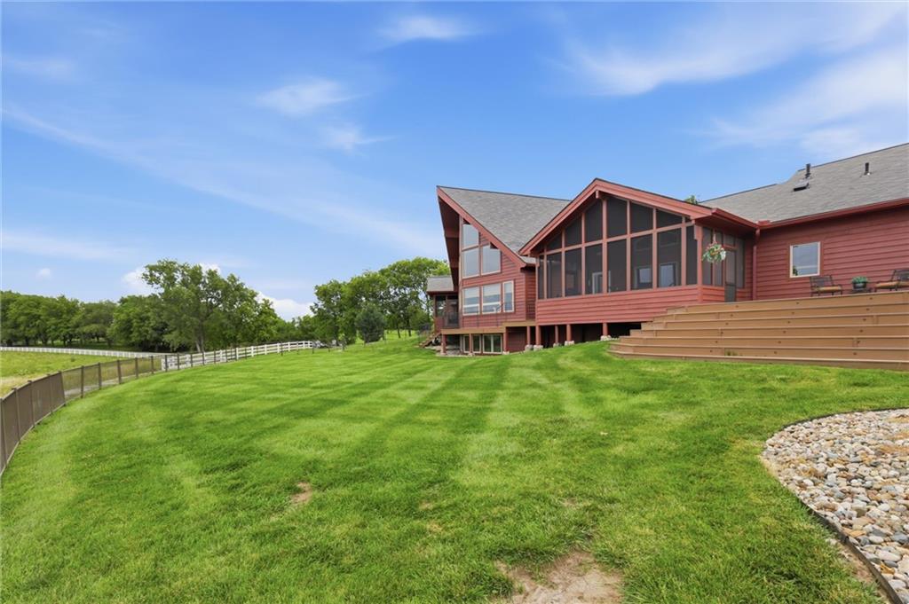 5805 Malcolm Lake Road Property Photo 77