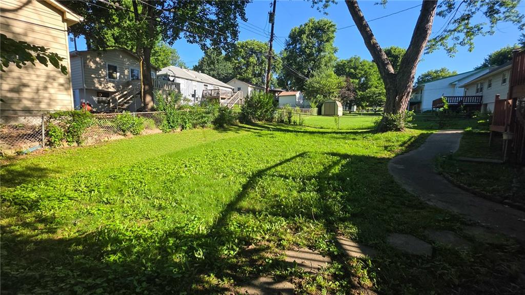 4216 S Cottage Avenue Property Photo 28