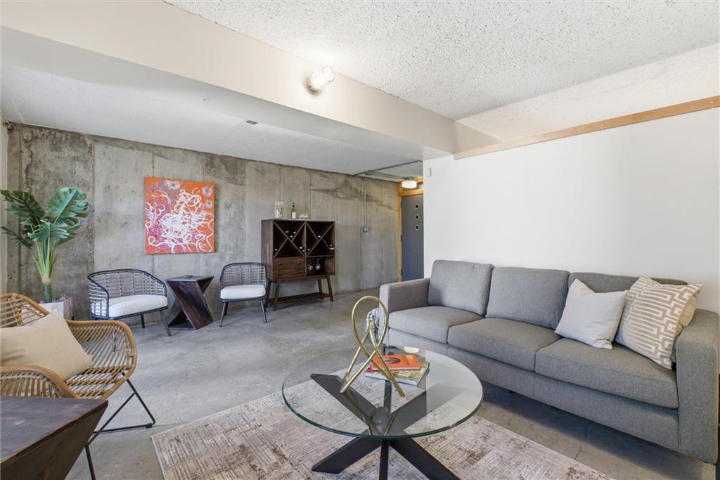 1520 Jarboe Street Property Photo 35