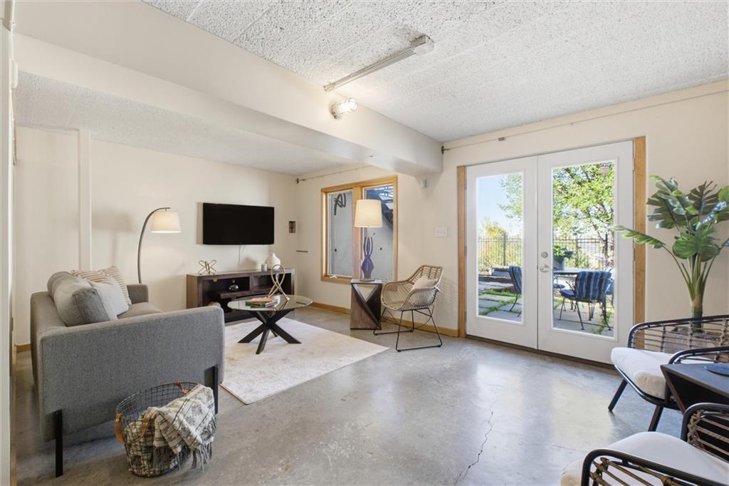 1520 Jarboe Street Property Photo 36