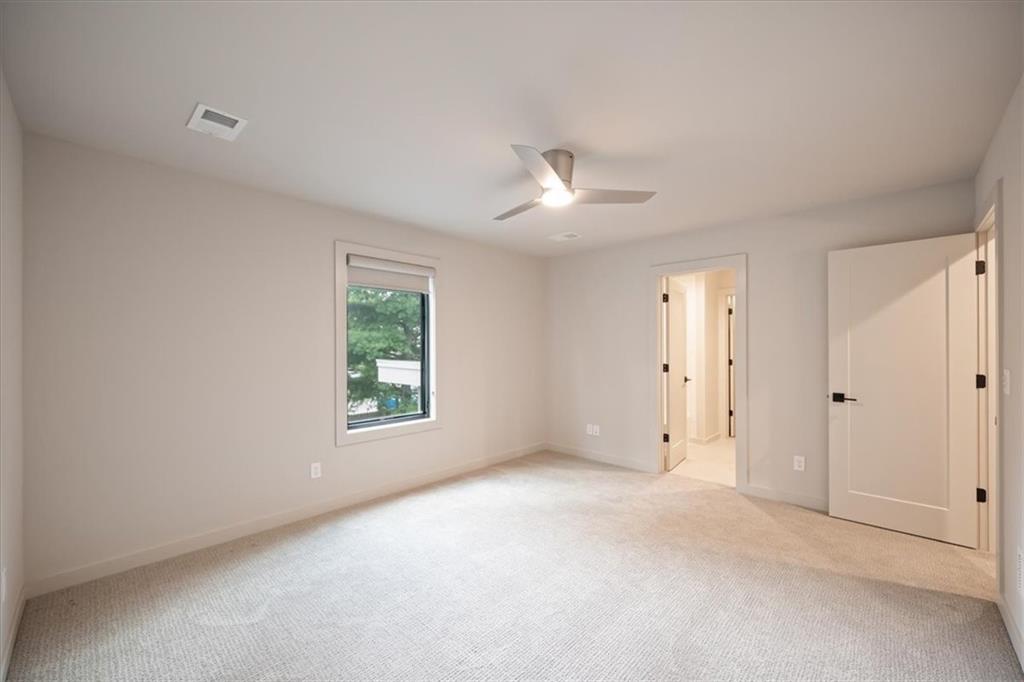 2705 W 74th Street Property Photo 42