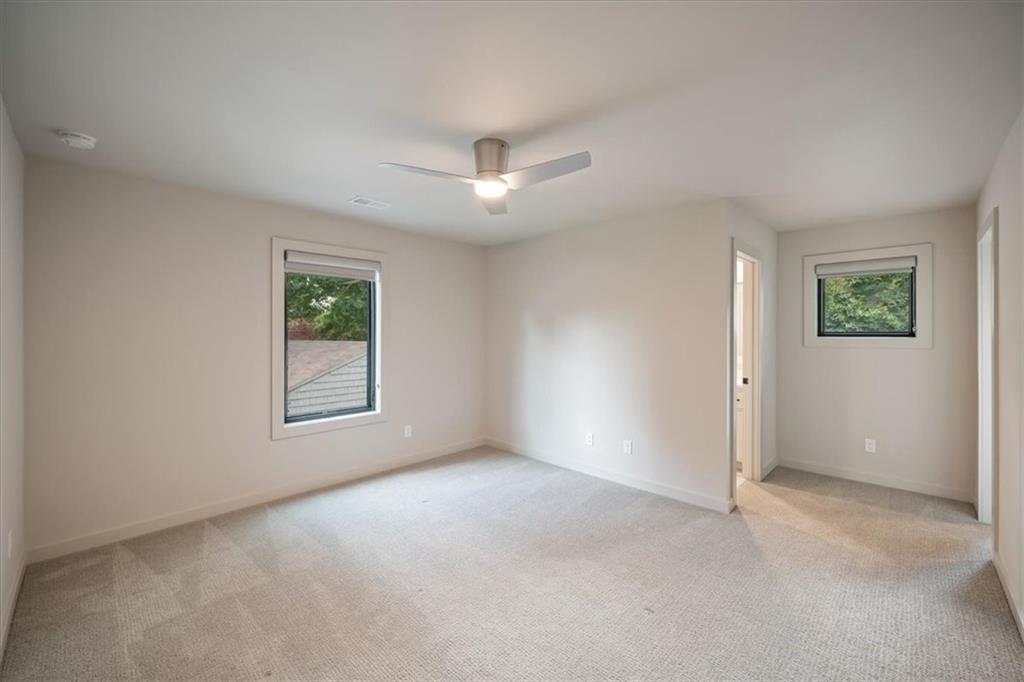 2705 W 74th Street Property Photo 46