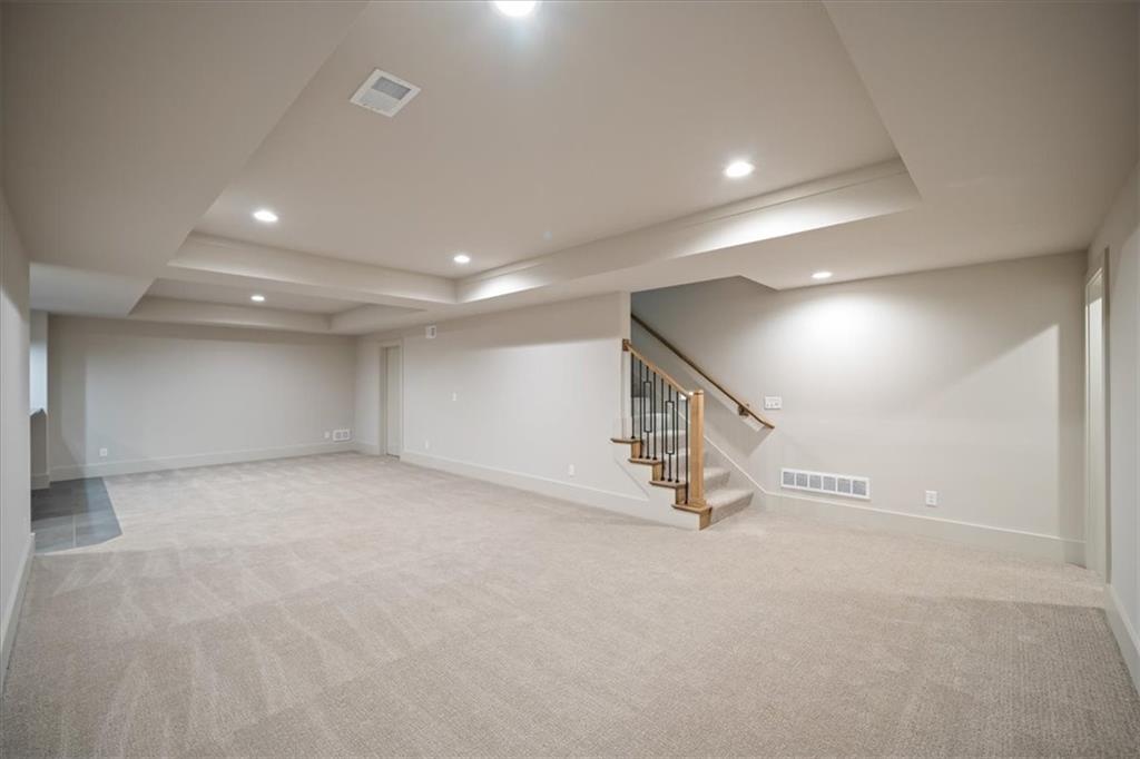 2705 W 74th Street Property Photo 50
