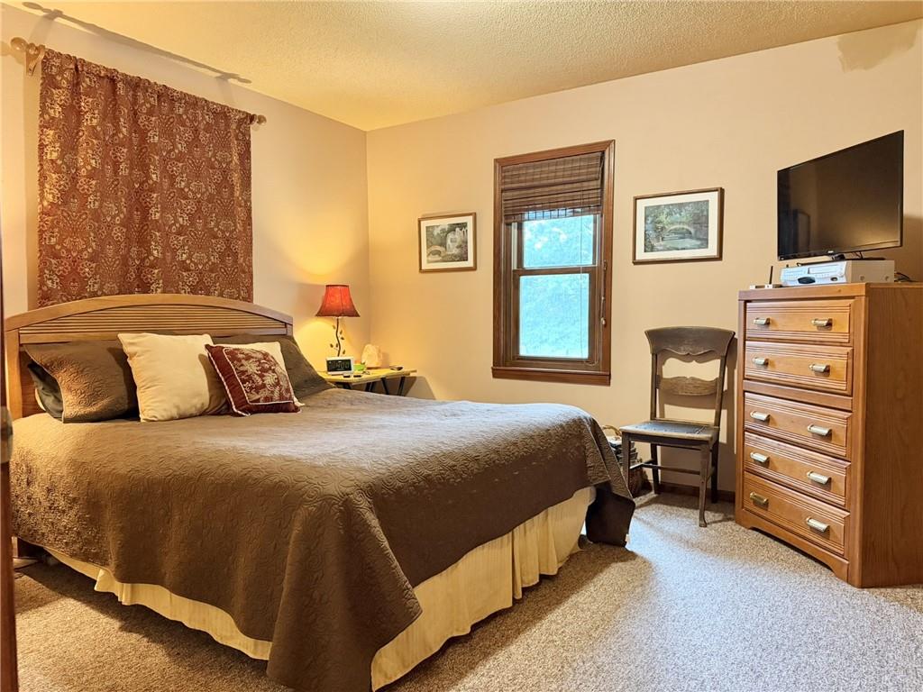 1213 Ne J Highway Property Photo 22