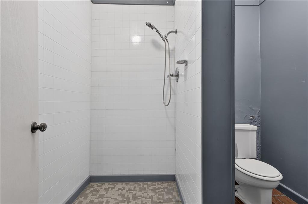 5850 Brookside Boulevard Property Photo 42